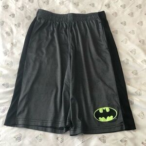 BATMAN boys size XXL (18) athletic wear shorts
